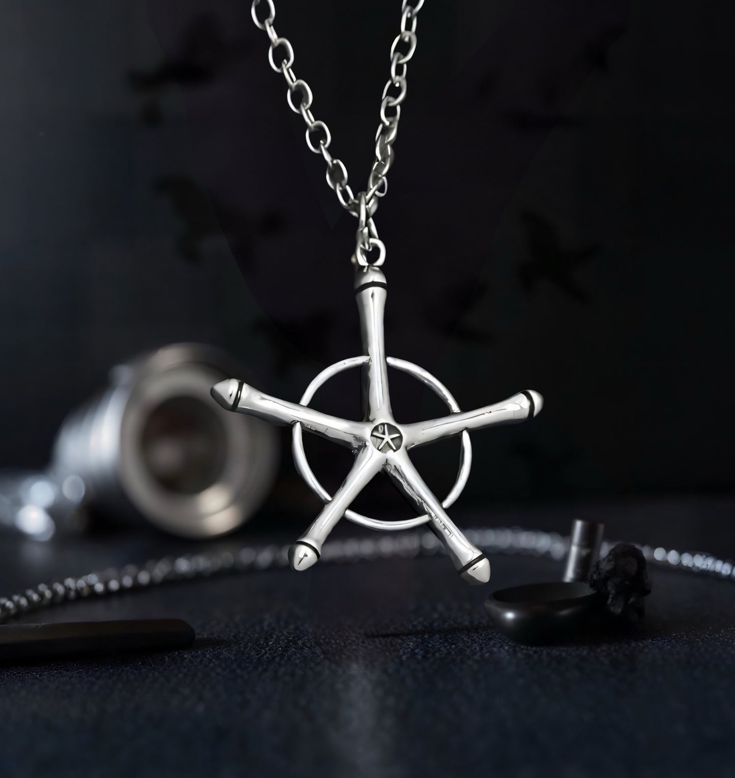 Quincy Cross- Chain Necklace